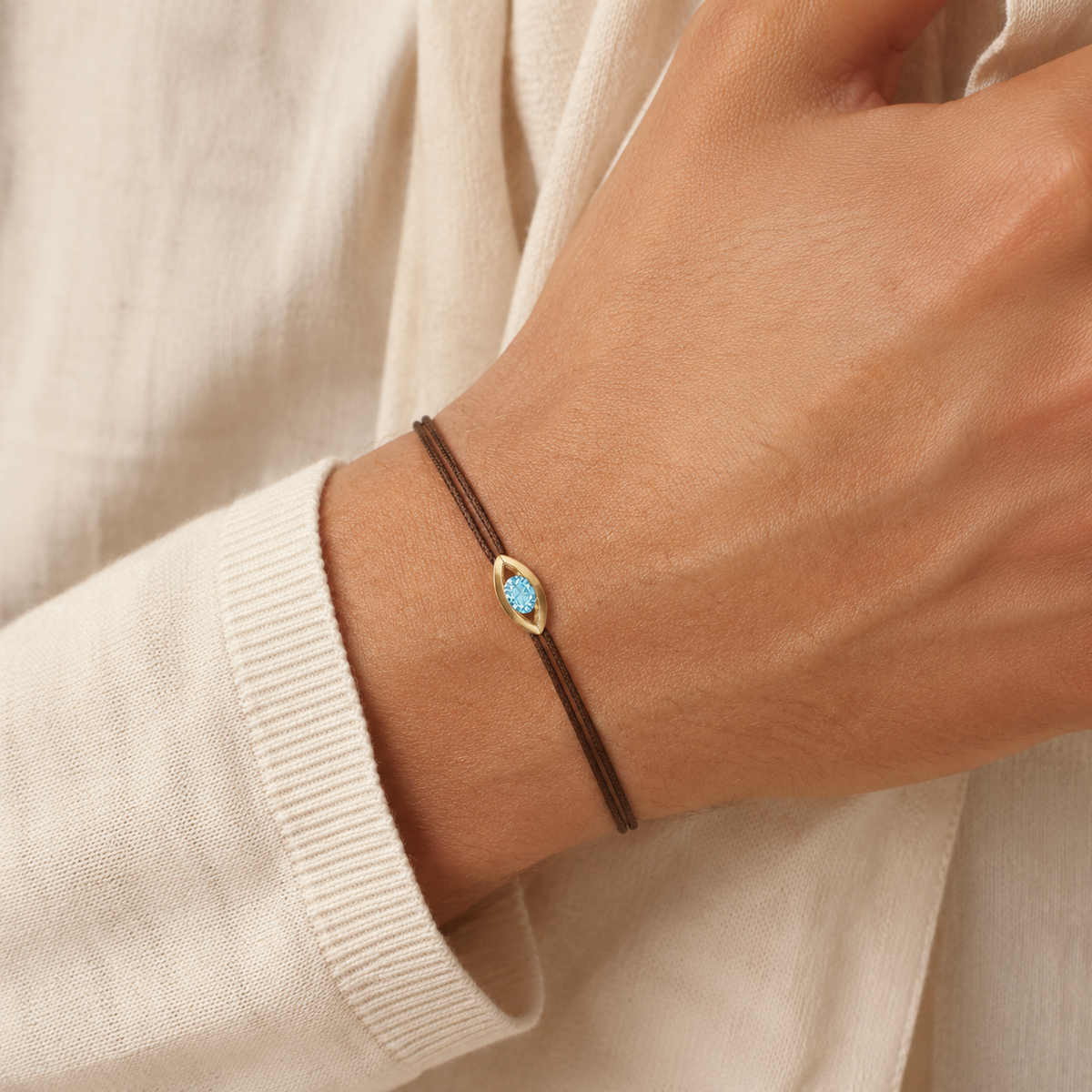Bracelet cordon Topaze & or jaune 375/1000 – Passion Diamant Platine