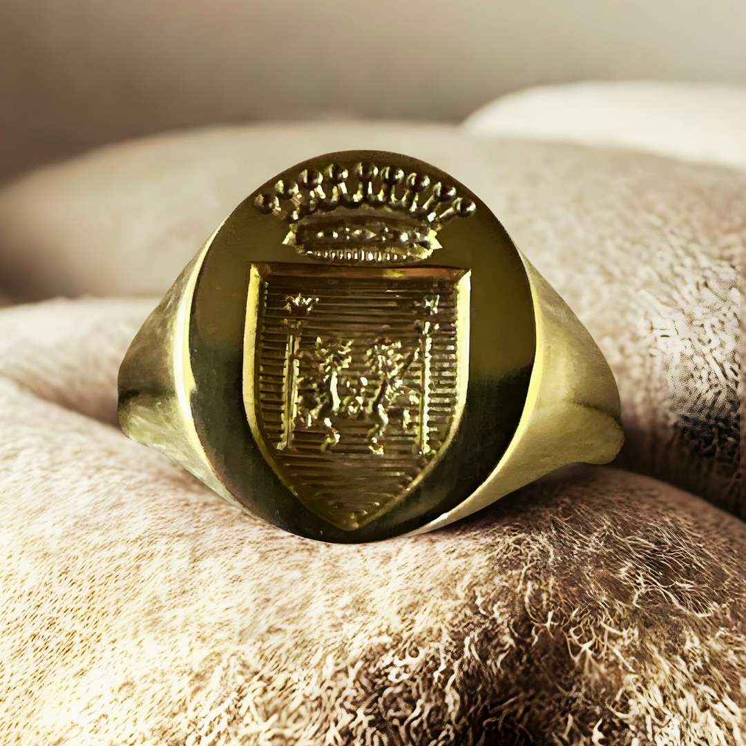 Chevalière ovale – plateau héraldique