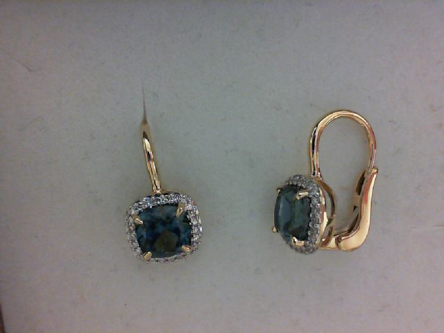Créoles en Or Jaune 18 Carats Topaze bleue impériale Naturelle Facettée Sertie Quatre Griffes