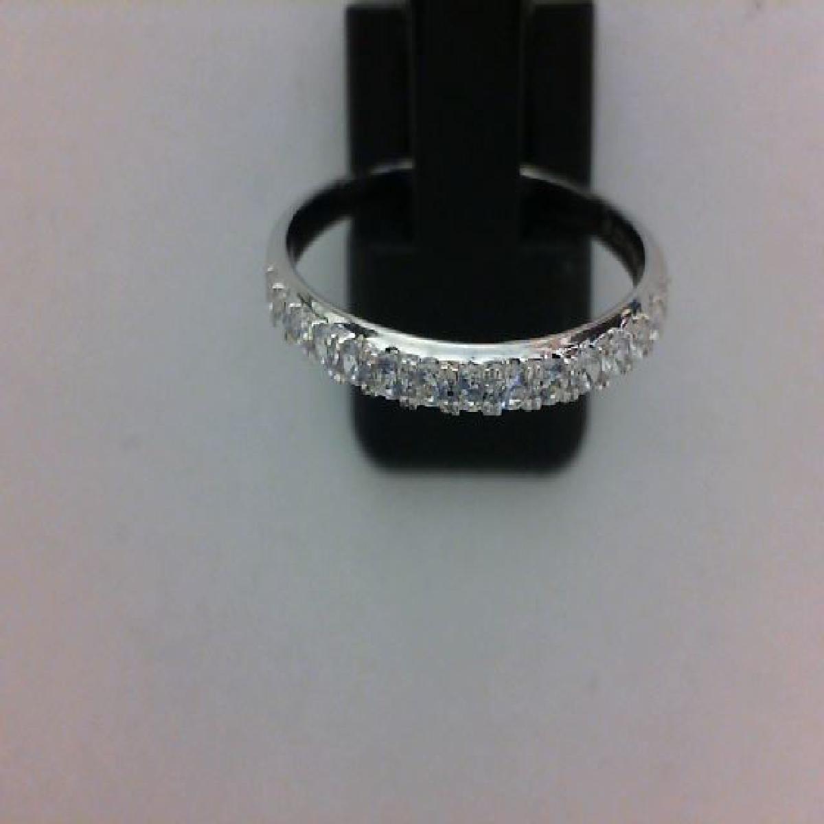 Alliances Demi-Tour Diamants Taille Brillant Sertis Pavé Ornementé Finition Poli – Or 750