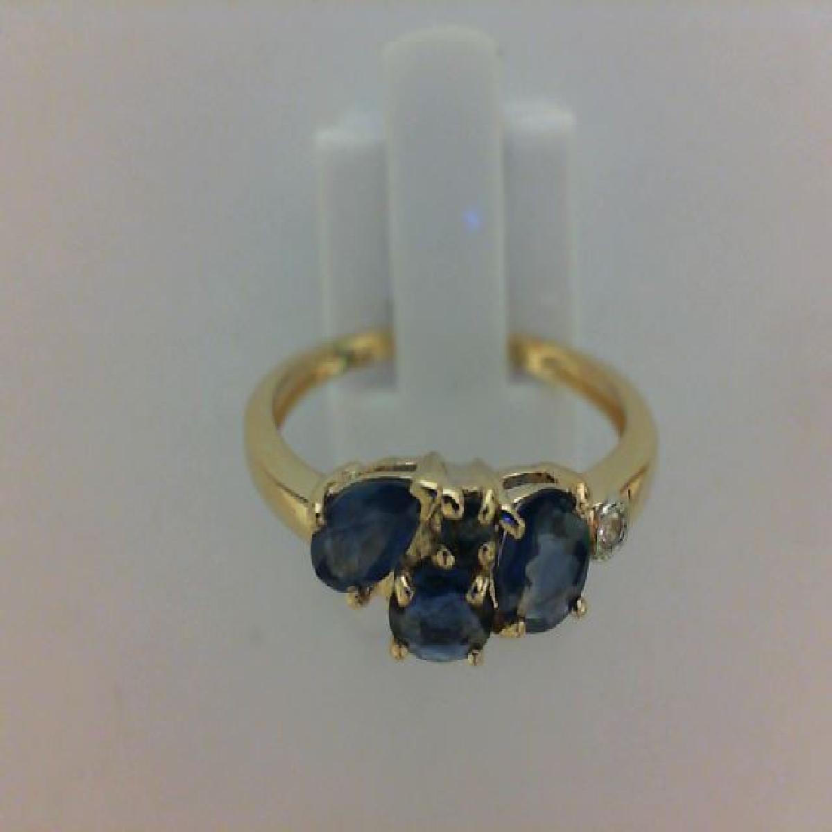 Pendentif Composition de Pierres Bleues Saphir Taillé Couture Traditionnelle - Or 18 carats