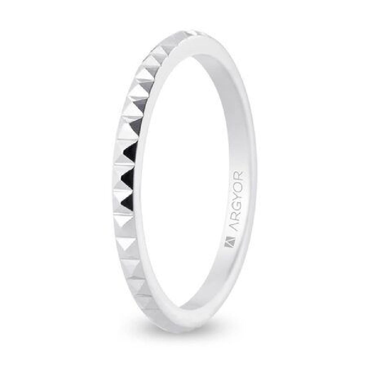 Alliances À Motifs Finement Ciselés Et Gravés Au Motif Croisé Complexe Or 18 Carats