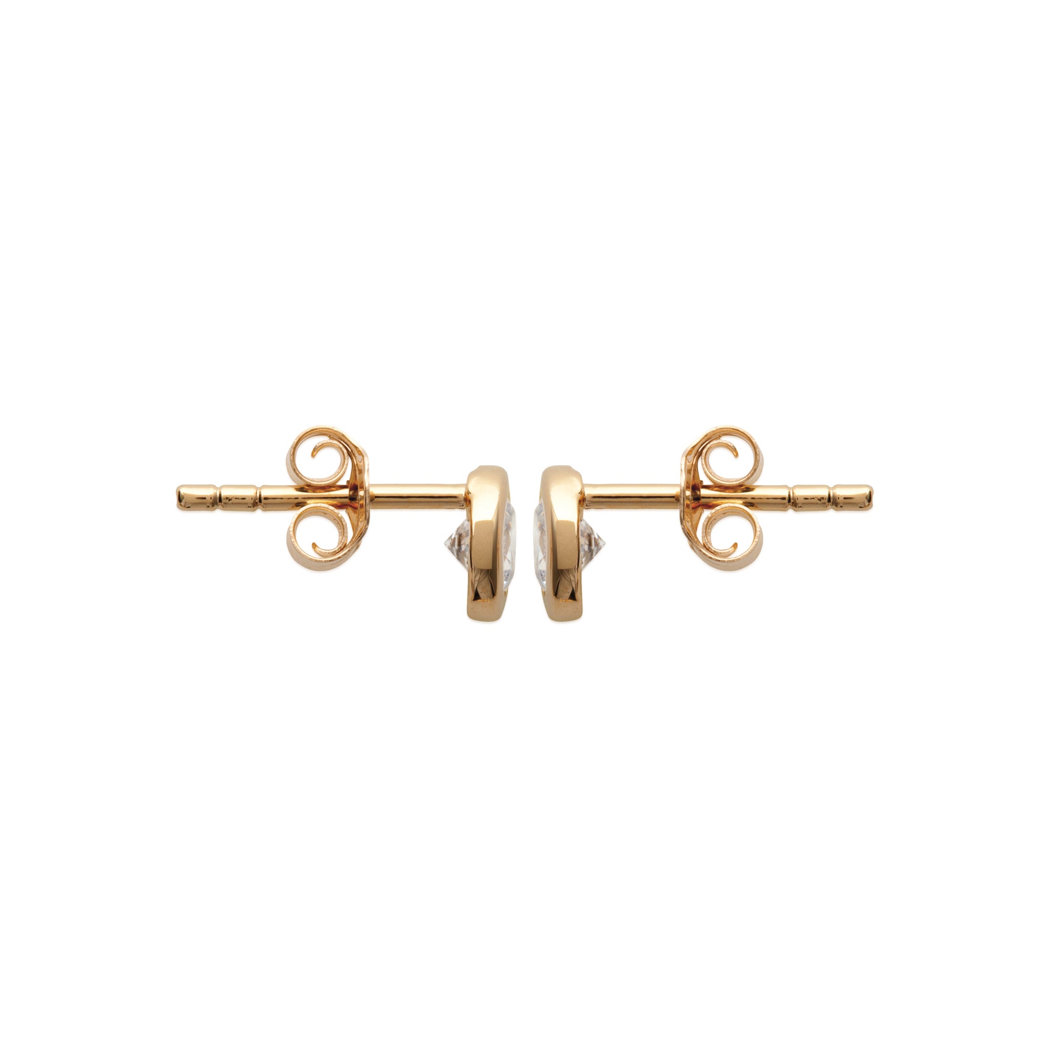 Boucles d'oreille en plaqué or avec oxydes blancs sertis clos de 4 mm