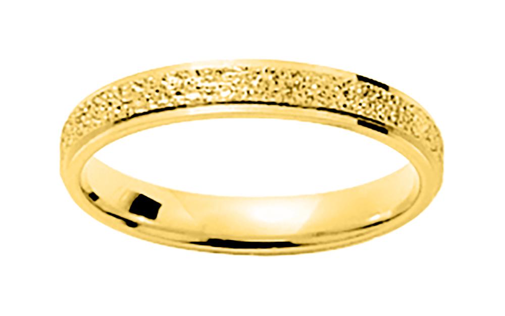 Alliance en or jaune 750/1000 centre diamanté, de largeur 3 mm