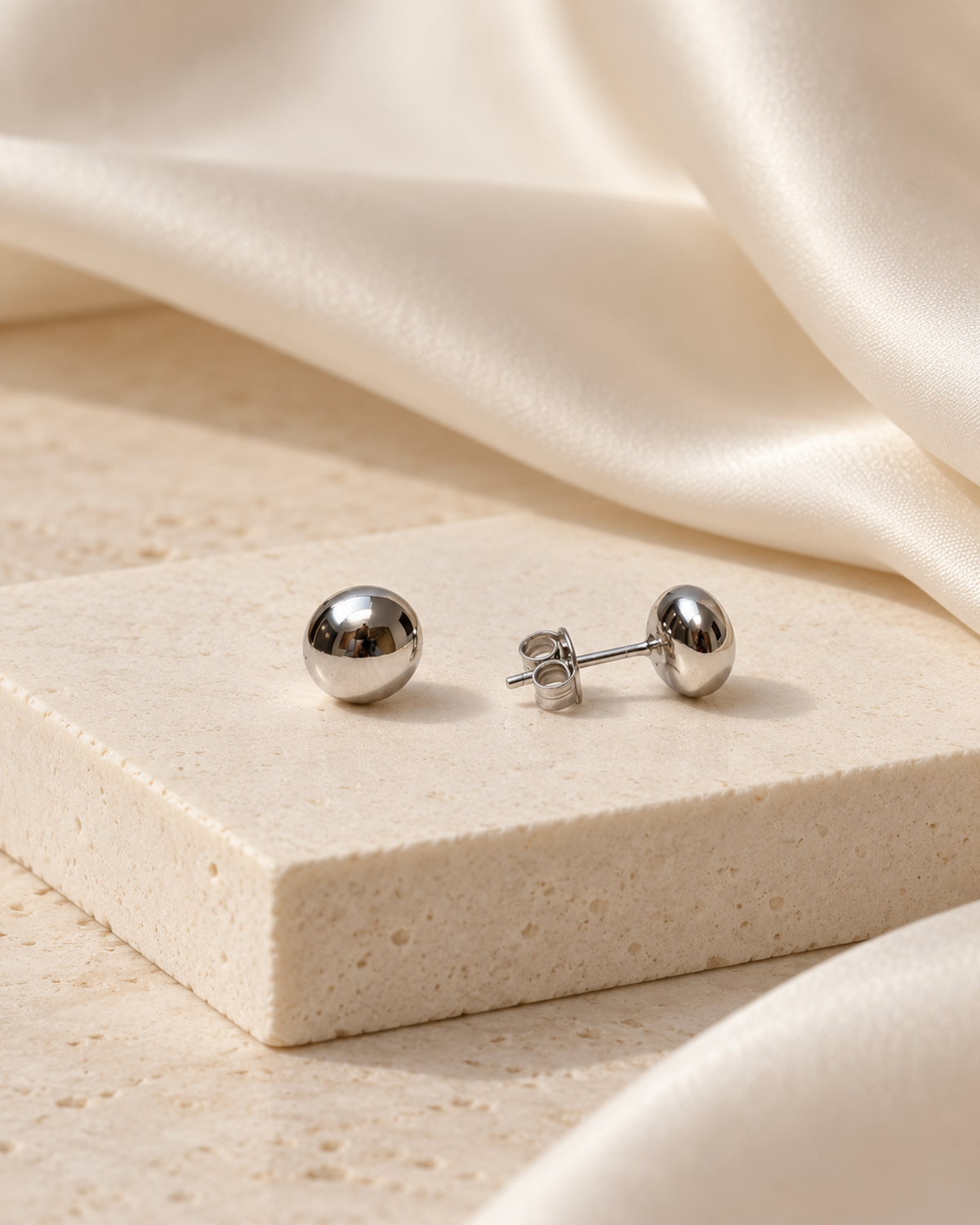 Puces boules argent ABO105A — ambiance
