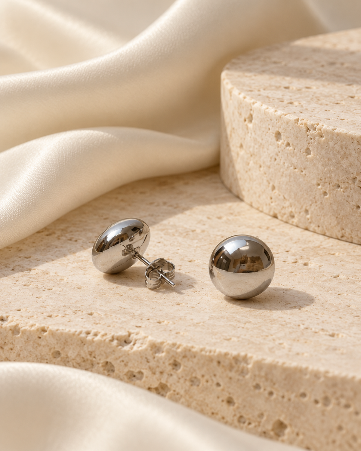 Puces boules argent ABO106A-1 — ambiance