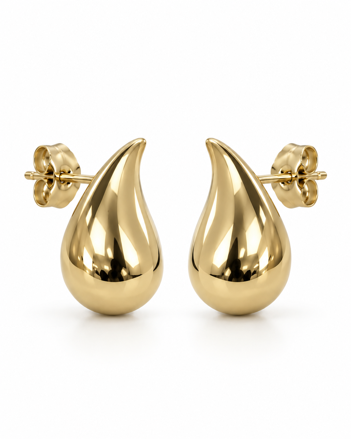 Puces gouttes en or jaune 9 carats 12 par 6 mm sur fond blanc