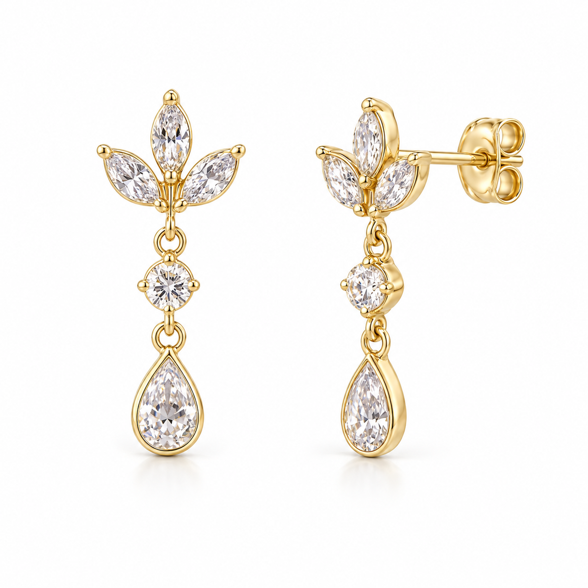 Boucles d’oreilles pendantes feuillage et goutte en or jaune 9 carats sur fond blanc