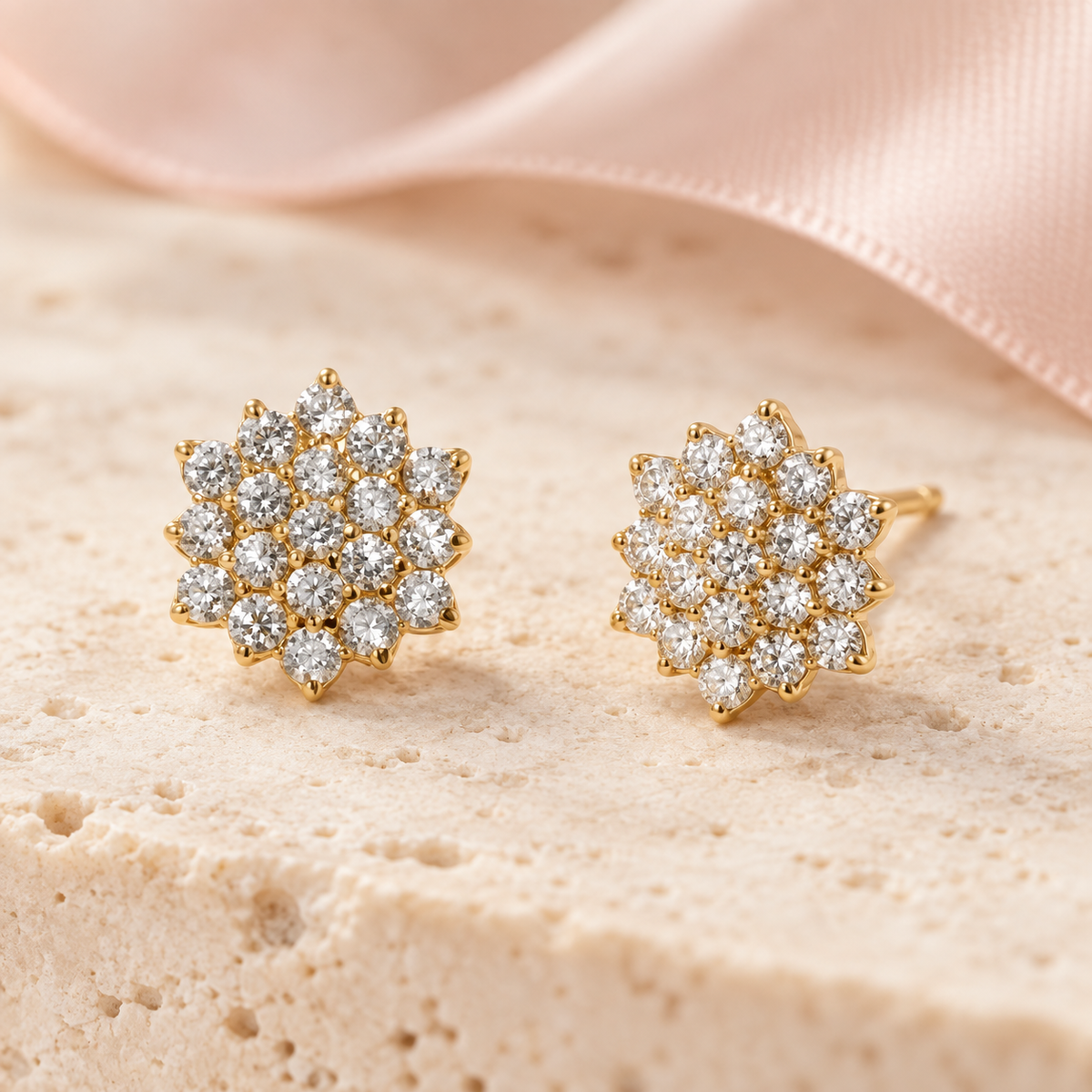 Paire de boucles d’oreilles puces fleur XBR35Z en or jaune 9 carats et oxydes de zirconium