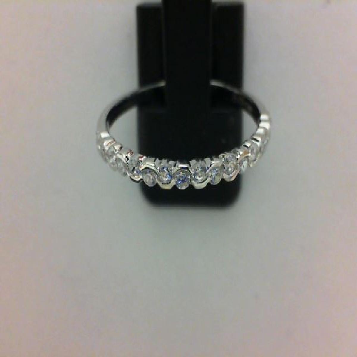 Alliances Demi-Tour Pierres Diamant Serti Griffes Satinée Polie Fine – Or 18 Carats