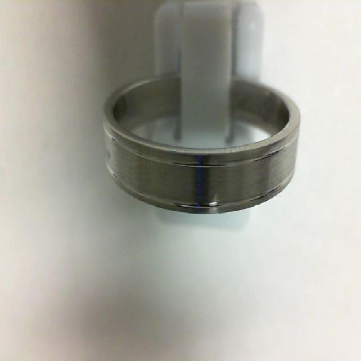 Bague Géométrique V – Or 18 Carats