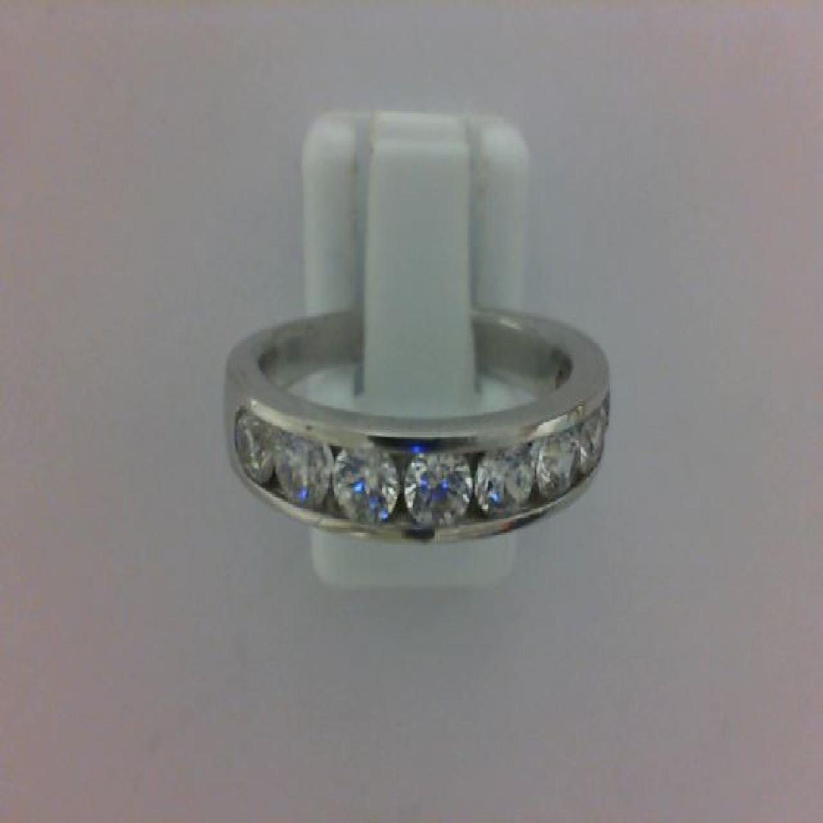 Alliances AU750 Diamant Taille Brillant Serti Griffes Plat Poli – Or Jaune 18 Carats