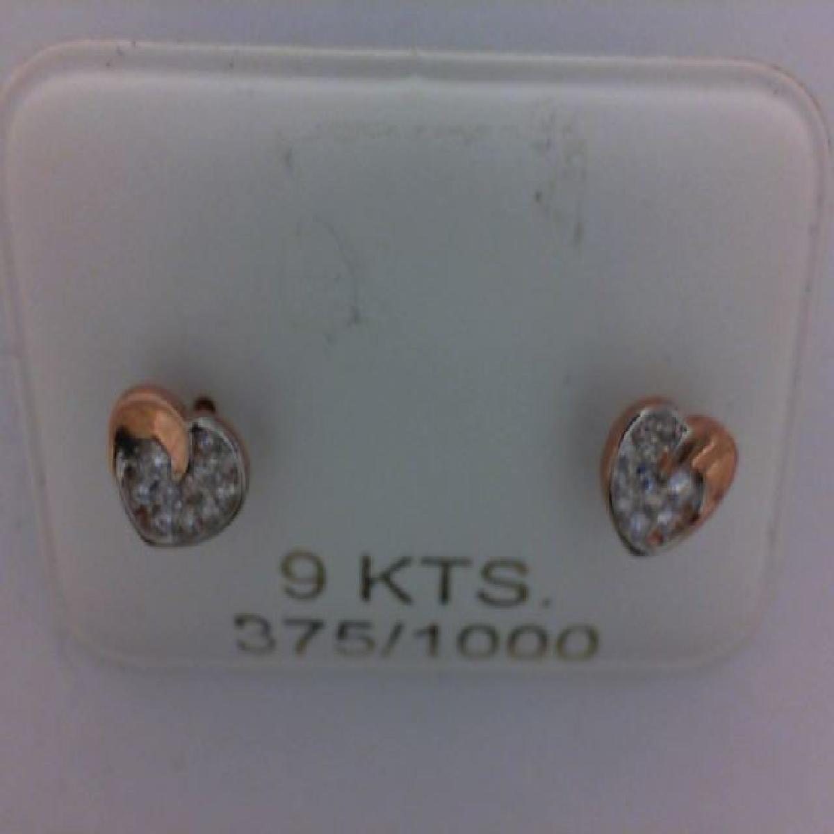 Boutons D'Oreilles Pierres Blanches Et Montures Détaillées Pour Oreilles Sensibles AU375 Zirconium