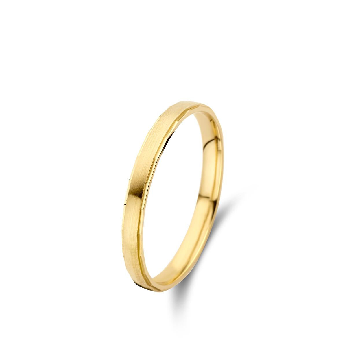 Alliances A Motifs Allongées Gravées et Polies À Finition Satinée – Or Jaune 18 Carats