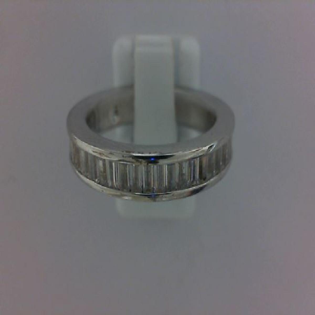 Alliances Tour Complet Diamant Sertie Pavé Motifs Gravés Artisanat Joaillerie Français – Or 18 Carats