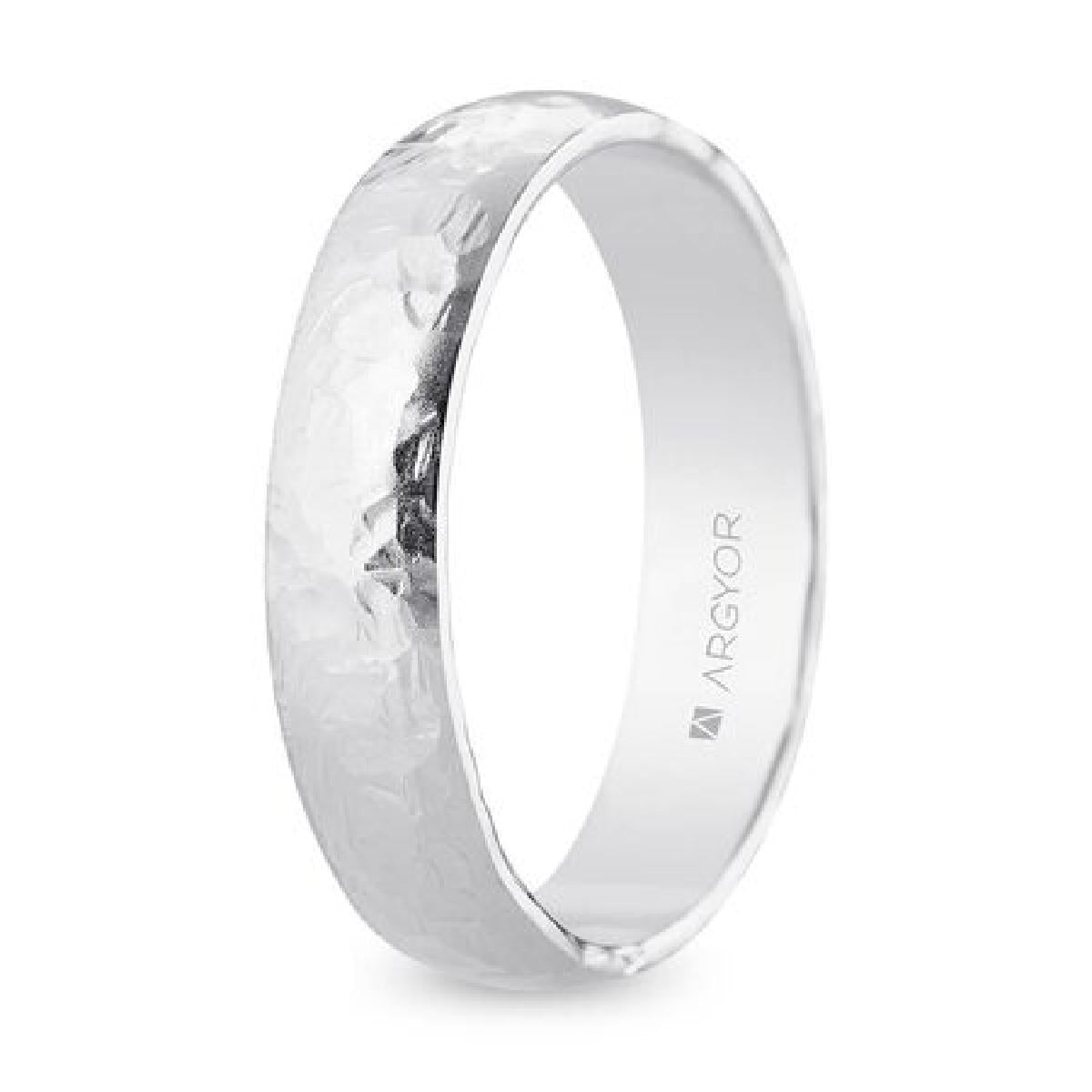 Alliances À Motifs Gravés Et Entrelacés Géométriques D'inspiration Antique – Or 18 Carats