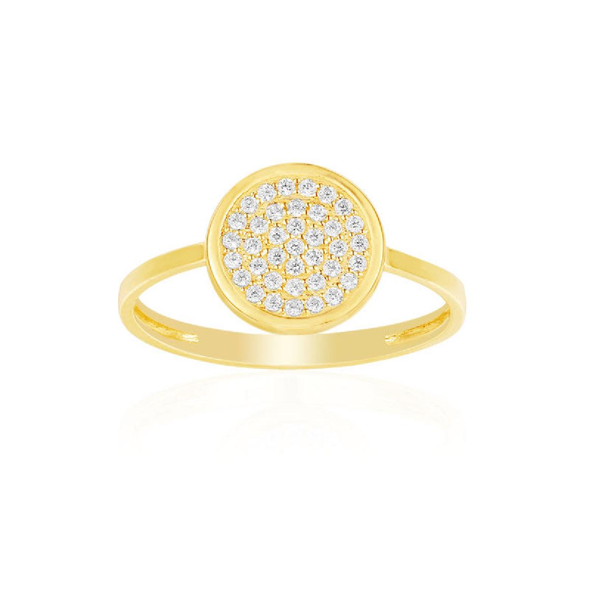 Bague chevalière AU750 Zirconium Plateau Rond 10 mm Sertie d'Oxydes - Or Jaune 18 Carats
